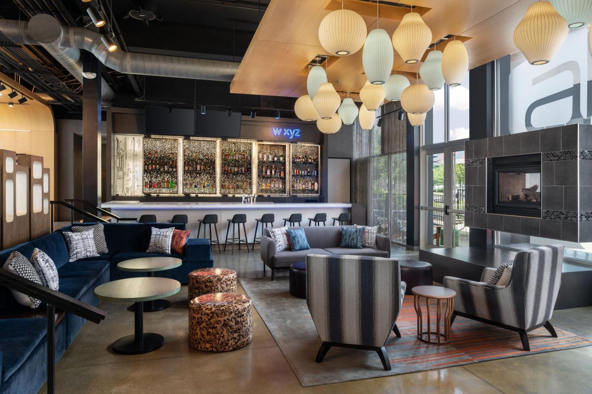 Aloft Beachwood Exterior photo